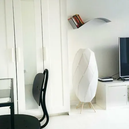 Le 491 Апартаменты Адехе